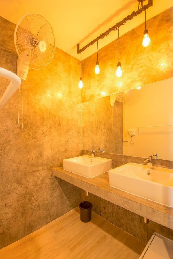 Ekanake Hostel Bangkok Luaran gambar